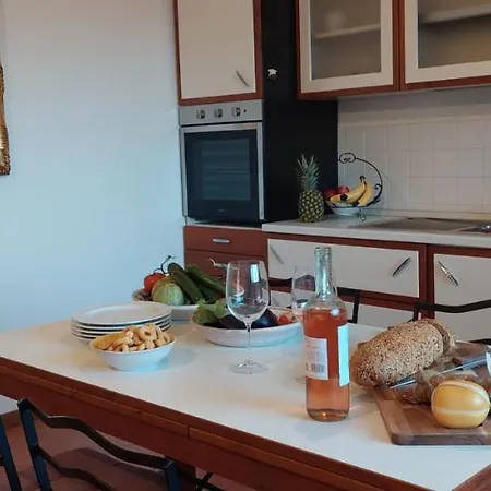 Casa Birtukan בית נופש *